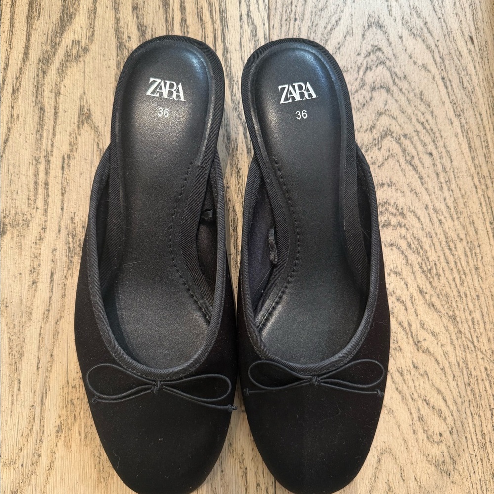 Zara Black Flats with Bow Detail size 36